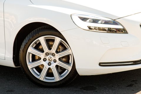 Volvo V40 D3 INSCRIPTION 11