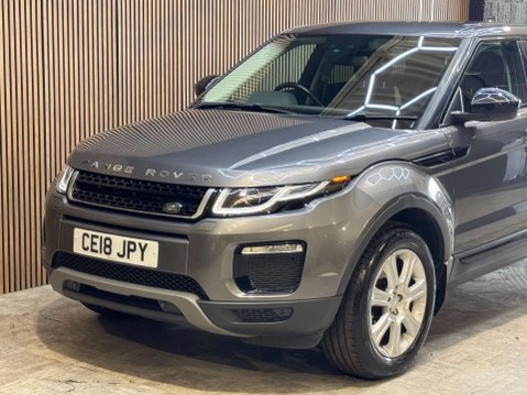 Land Rover Range Rover Evoque 2.0 Range Rover Evoque SE Tech TD4 4WD 5dr 32