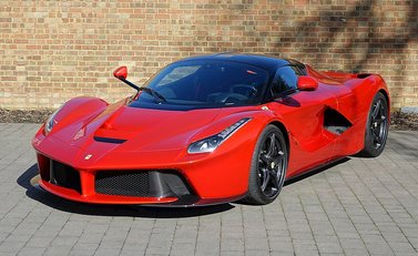 Ferrari LaFerrari 15