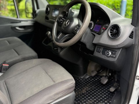 Mercedes-Benz Sprinter 2.1 314 CDI FWD L2 H2 Euro 6 5dr 12