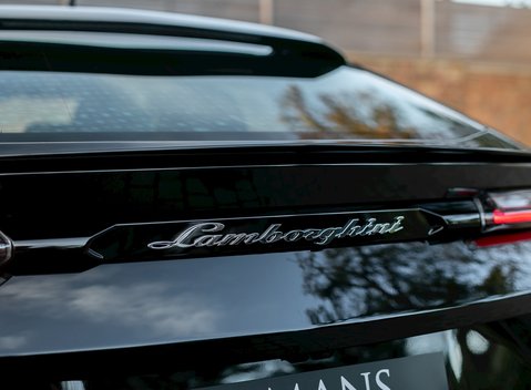 Lamborghini Urus 33