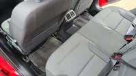 Volkswagen Golf 1.6 TDI BlueMotion Tech SE Hatchback 5dr Diesel DSG Euro 5 (s/s) (105 ps) 28