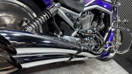 Harley-Davidson V-Rod 1130 2006 24K LONG MOT STUNNING CRUISER CUSTOM BIKE 7
