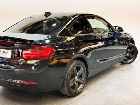 BMW 2 Series 2.0 220i Sport Coupe 2dr Petrol Auto Euro 6 (s/s) (184 ps) 22