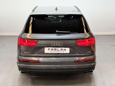 Audi SQ7 4.0 TDI V8 SUV 5dr Diesel Tiptronic quattro Euro 6 (s/s) (435 ps) 22