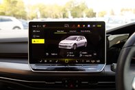 Volkswagen Golf BLACK EDITION TSI 24