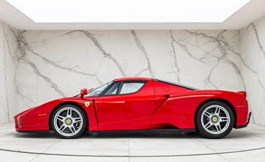 Ferrari Enzo 2