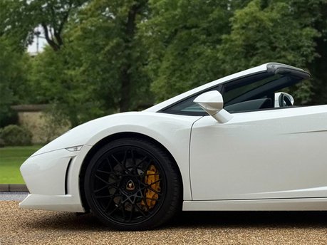 Lamborghini Gallardo LP560-4 Spyder 10