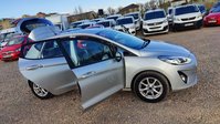 Ford Fiesta 1.0T EcoBoost Zetec Euro 6 (s/s) 5dr 16