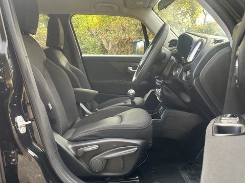 Jeep Renegade M-JET SPORT 11