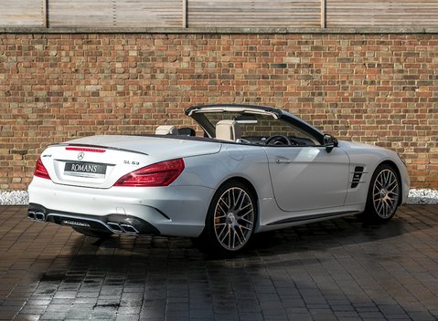 Mercedes-Benz SL Class SL63 9