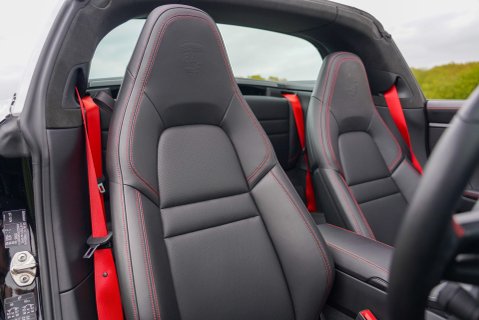 Porsche 911 TARGA 4S 10