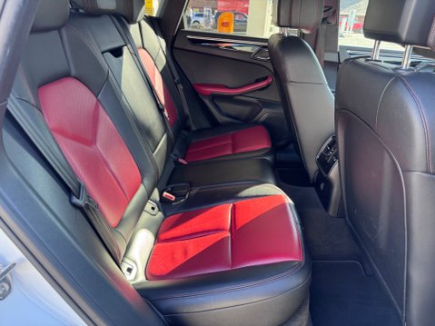 Porsche Macan D S PDK 12