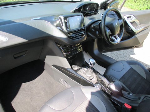 Peugeot 2008 1.2 PureTech Allure Premium Euro 6 (s/s) 5dr 16