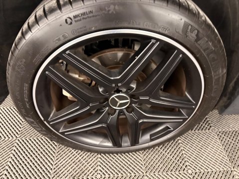 Mercedes-Benz GLA 2.0 GLA35 AMG (Premium) 8G-DCT 4MATIC Euro 6 (s/s) 5dr 41