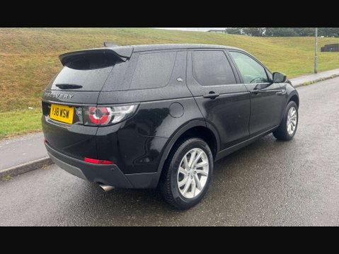Land Rover Discovery Sport 2.0 Discovery Sport SE Tech TD4 Auto 4WD 5dr 4