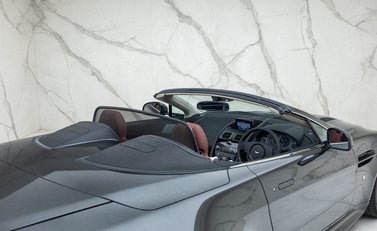 Aston Martin V12 Vantage ROADSTER 52