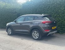 Hyundai TUCSON 2.0 CRDi SE Nav SUV 5dr Diesel Auto 4WD Euro 6 (136 ps) 33