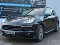 Porsche Cayenne 3.0 TD V6 Tiptronic 4WD Euro 5 (s/s) 5dr 9