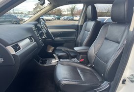 Mitsubishi Outlander PHEV 2.0h 12kWh GX4h CVT 4WD AUTO 26