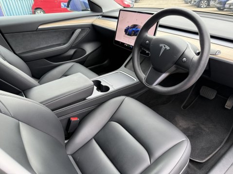 Tesla Model 3 (Dual Motor) Long Range Saloon 4dr Electric Auto 4WDE (346 ps) 3