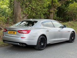 Maserati Quattroporte 3.0 Quattroporte DV6 Auto 4dr 25
