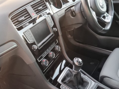 Volkswagen Golf R LINE EDITION TDI BLUEMOTION TECHNOLOGY 39