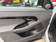 Land Rover Range Rover Evoque 2.0 D200 MHEV Dynamic SE SUV 5dr Diesel Auto 4WD Euro 6 (s/s) (204 ps) 49