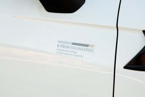 Renault Clio E-TECH ENGINEERED PHEV 11