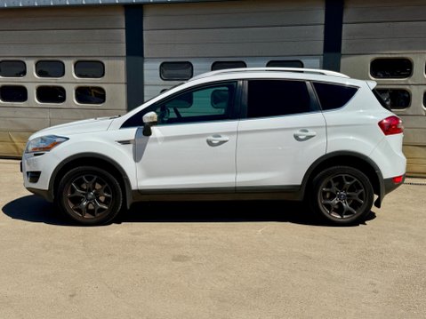 Ford Kuga 2.0 TDCi Zetec 2WD Euro 5 5dr 5