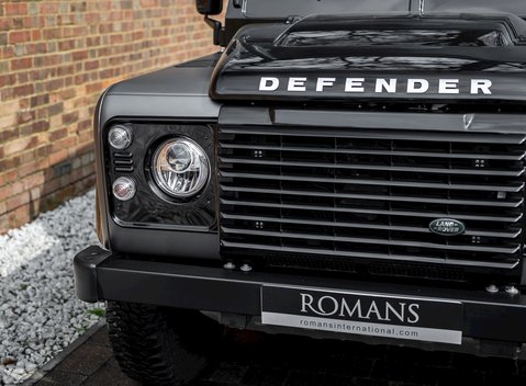 Land Rover Defender 90 Autobiography Edition 24