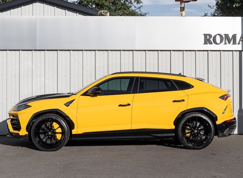 Lamborghini Urus 2