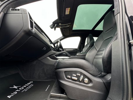 Porsche Cayenne V8 TURBO TIPTRONIC 51