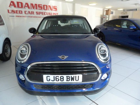 Mini Hatch COOPER 3