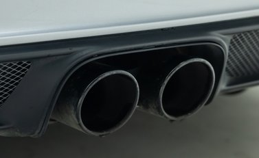 Porsche 911 GT3 Touring (991.2) 32