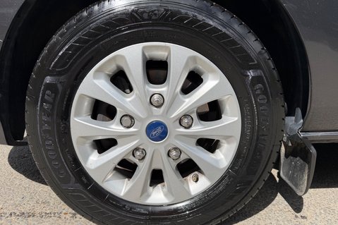 Ford Transit Custom 320 LIMITED AUTOMATIC -L2H1 -LONG WHEEL BASE -FIXED CAMERA-FACTORY TOWBAR 56