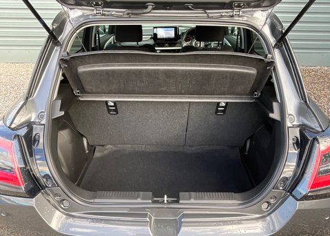 Suzuki Swift MOTION 19