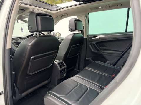 Volkswagen Tiguan 2.0 Tiguan SEL TDI BlueMotion Technology 4Motion Semi-Auto 4WD 5dr 67
