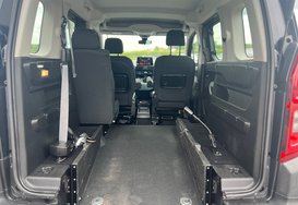 Citroen Berlingo BLUEHDI FEEL M WHEELCHAIR RAMP 38