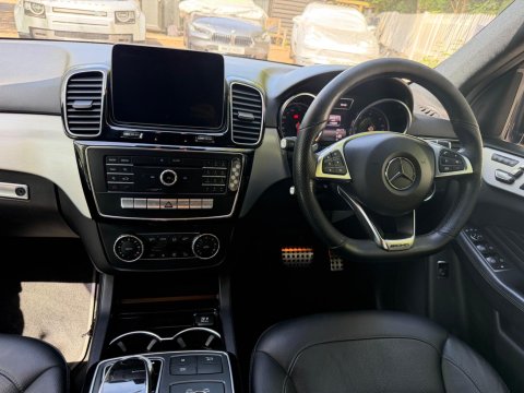 Mercedes-Benz GLE GLE 250 D 4MATIC AMG NIGHT EDITION 25