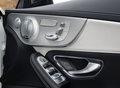 Mercedes-Benz C Class C63 S Cabriolet 9