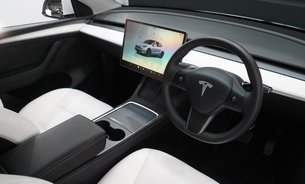 Tesla Model Y LONG RANGE AWD Enhanced Autopilot White Interior 20" Induction Alloys VAT Q 2