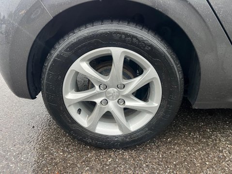 Peugeot 208 1.2 PureTech Active Euro 6 (s/s) 5dr 18