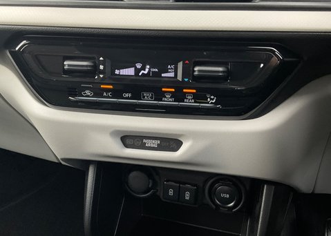 Suzuki Swift 1.2 Mild Hybrid Motion  19