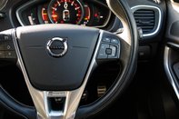 Volvo V40 T2 R-DESIGN NAV PLUS 19