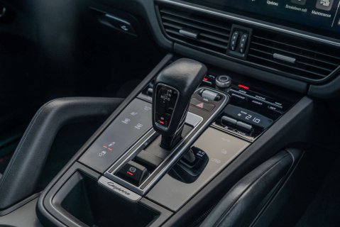 Porsche Cayenne Cayenne GTS 15