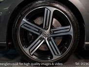Volkswagen Golf 2.0 Golf R TSi Semi-Auto 4WD 5dr 22