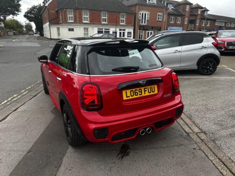 Mini Hatch 2.0 Cooper S Sport Steptronic Euro 6 (s/s) 5dr 5