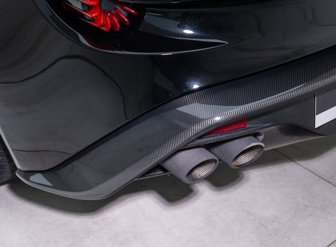 Aston Martin Vanquish ZAGATO 39