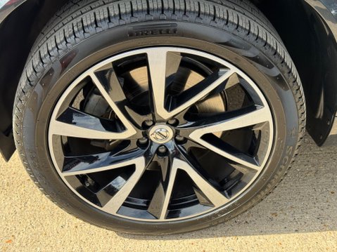 Volvo XC90 2.0h T8 Twin Engine 11.6kWh Inscription Pro Auto 4WD Euro 6 (s/s) 5dr 77
